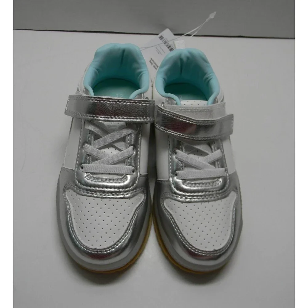 Carter's White Silver Metro Girls Tennis Shoes Hook / Eye Pull-on Light Up NWT